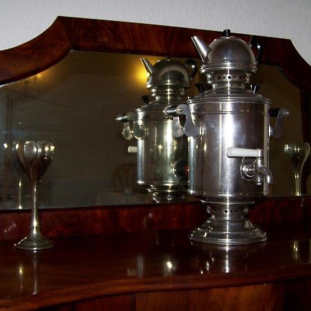 The Carmen Guesthouse (Adults Only) Лландидно Экстерьер фото