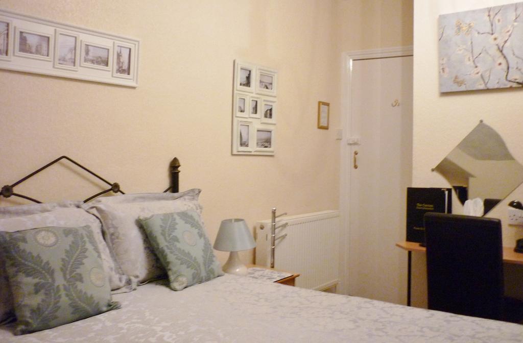 The Carmen Guesthouse (Adults Only) Лландидно Номер фото