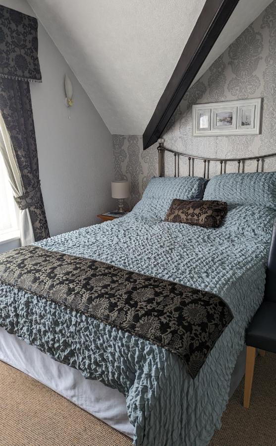 The Carmen Guesthouse (Adults Only) Лландидно Экстерьер фото