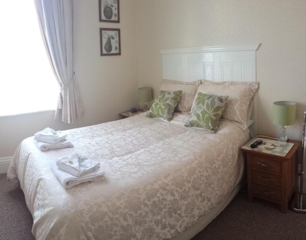 The Carmen Guesthouse (Adults Only) Лландидно Номер фото